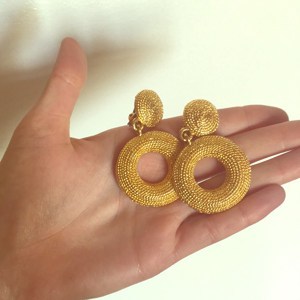 Cool 80s Oversize Earrings